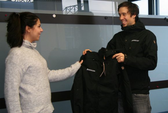 Die neuen Jacken für unser Team sind da! Die neuen Jacken für unser Team sind da!